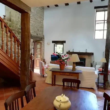 Villa Chapel House Of Palacio De Hualle Near Comillas *