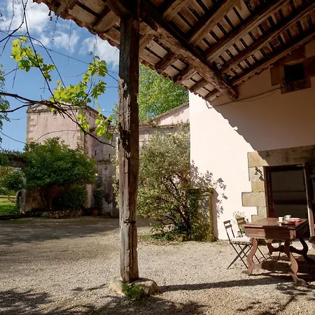 Vila Chapel House Of Palacio De Hualle Near Comillas *