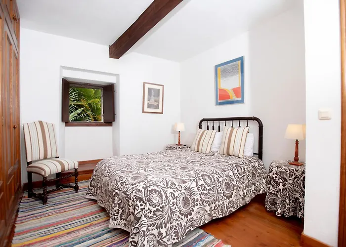 Villa Chapel House Of Palacio De Hualle Near Comillas Treceno